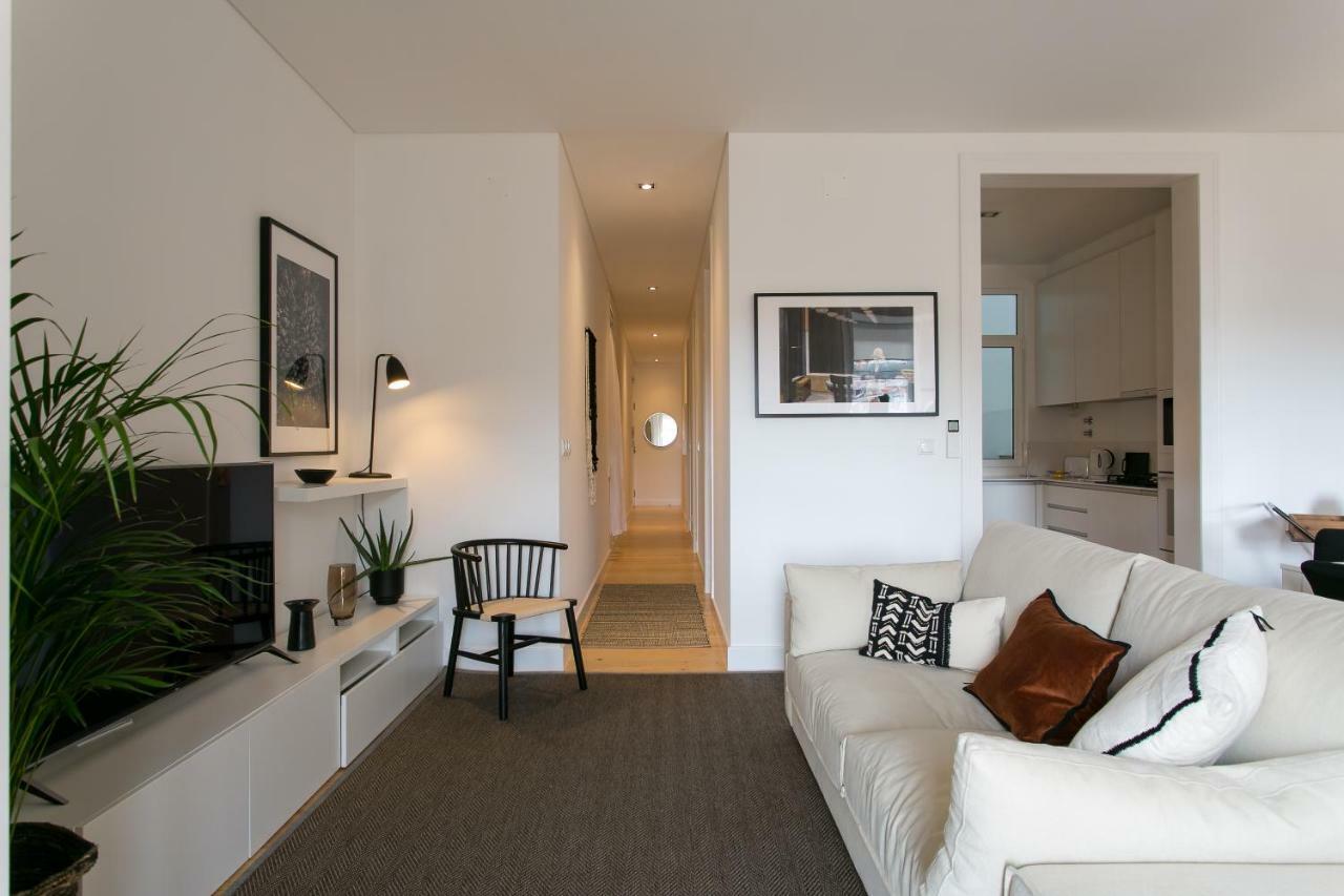 Altido Elegant City Deluxe Apartment & Altido Luxurious 3-Bedroom Apt With Terrace In Intendente ลิสบอน ภายนอก รูปภาพ