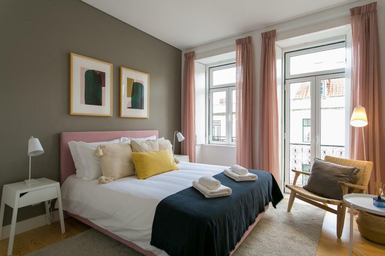 Altido Elegant City Deluxe Apartment & Altido Luxurious 3-Bedroom Apt With Terrace In Intendente ลิสบอน ภายนอก รูปภาพ