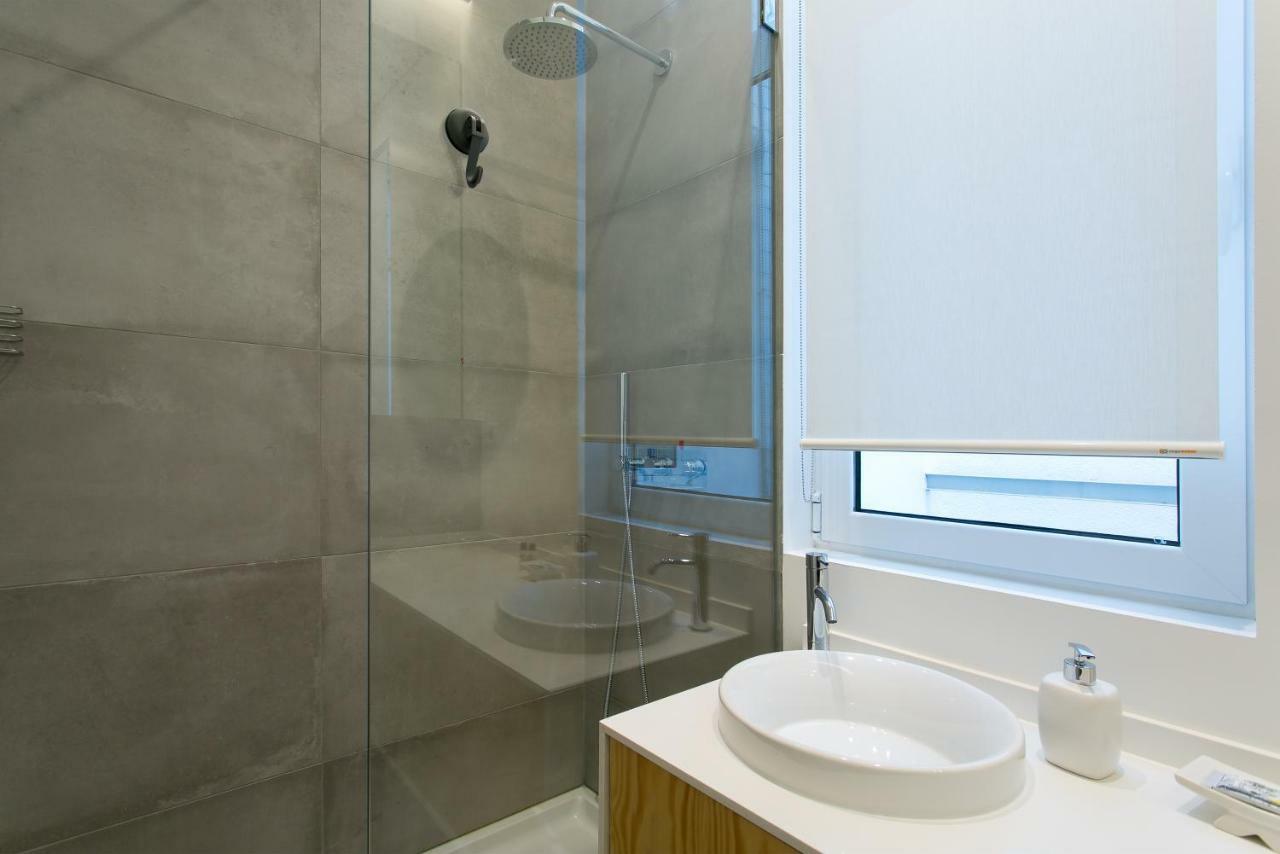 Altido Elegant City Deluxe Apartment & Altido Luxurious 3-Bedroom Apt With Terrace In Intendente ลิสบอน ภายนอก รูปภาพ