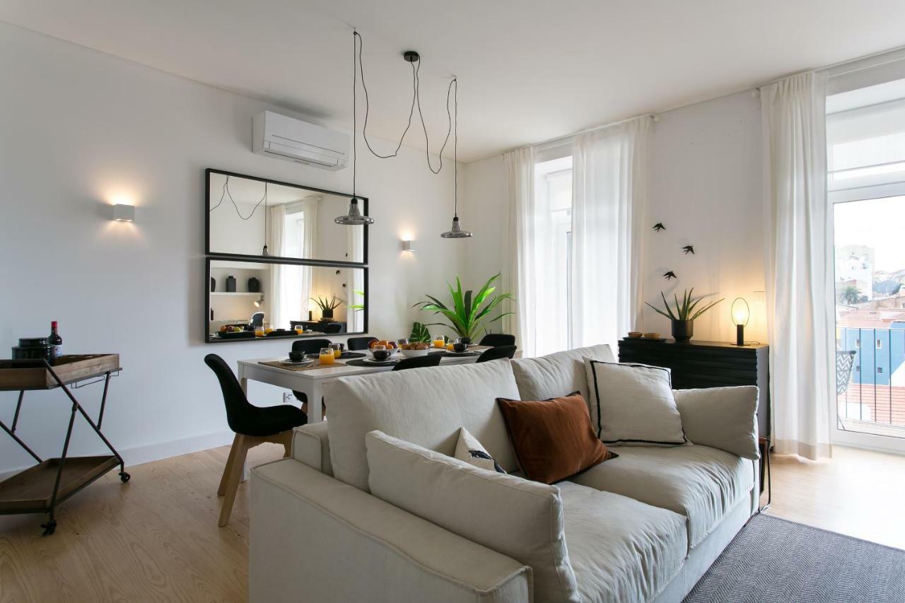 Altido Elegant City Deluxe Apartment & Altido Luxurious 3-Bedroom Apt With Terrace In Intendente ลิสบอน ภายนอก รูปภาพ