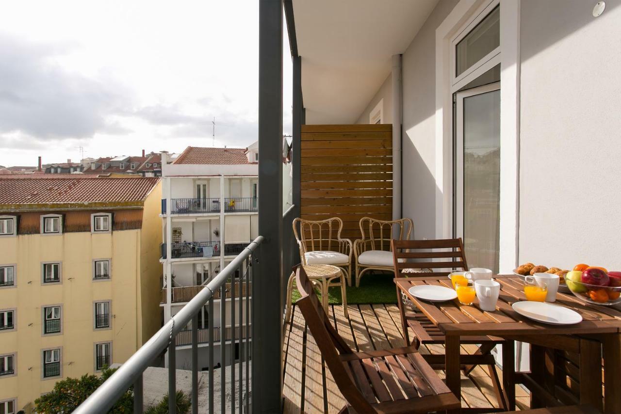 Altido Elegant City Deluxe Apartment & Altido Luxurious 3-Bedroom Apt With Terrace In Intendente ลิสบอน ภายนอก รูปภาพ